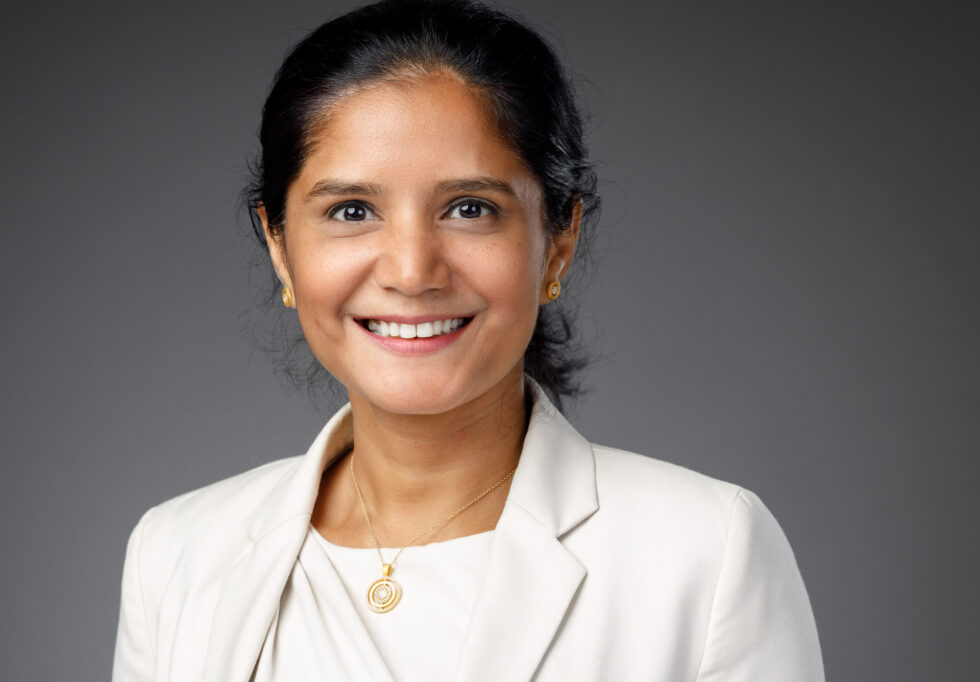 Business Headshot junge Frau