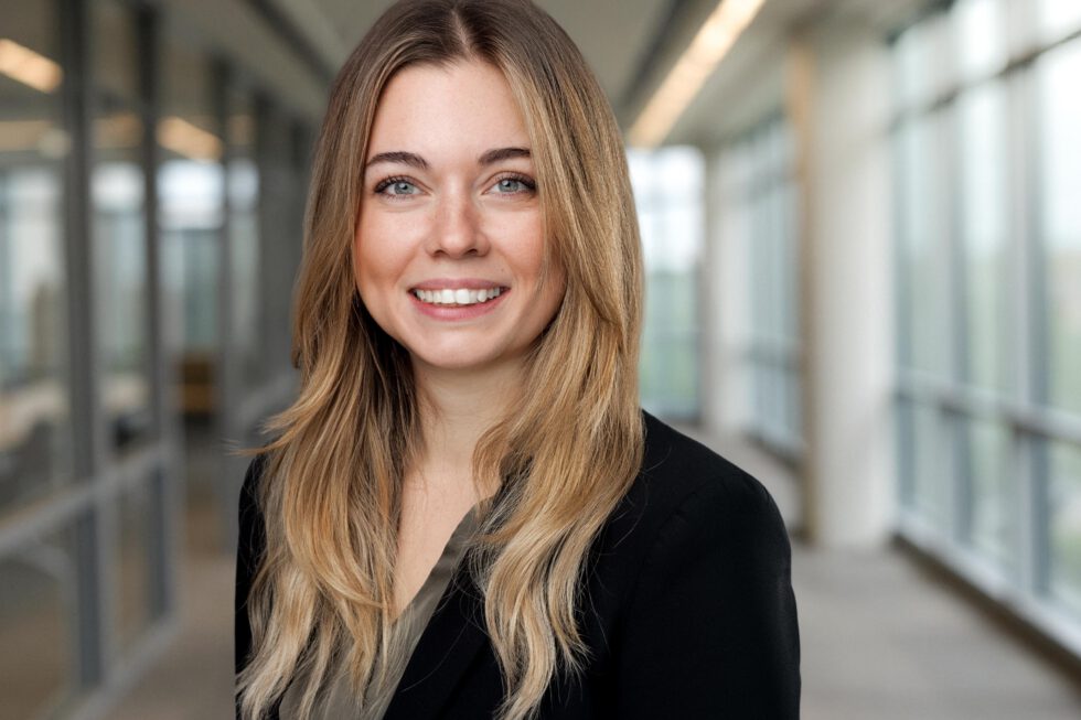 Businessfoto Bewerbungsfoto mit Hintergrund